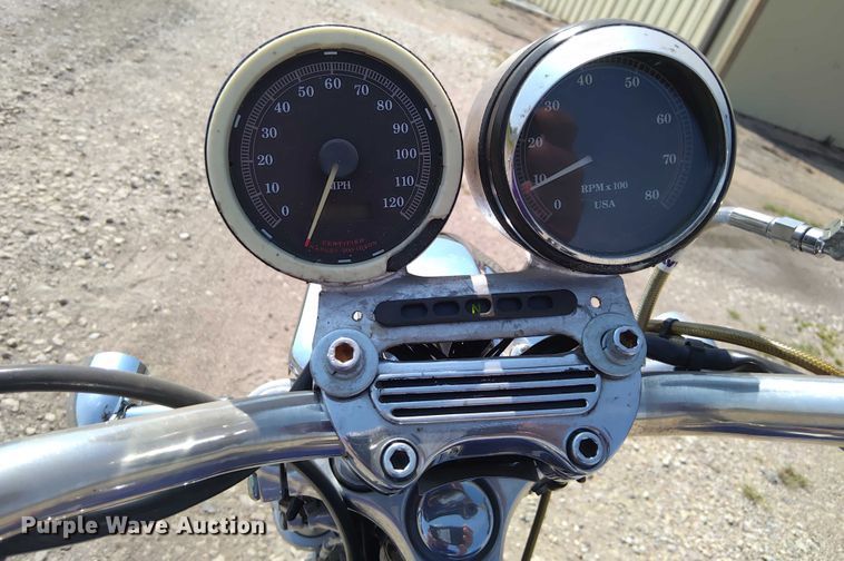 image for item EM8064 1995 Harley-Davidson Sportster XL883  motorcycle