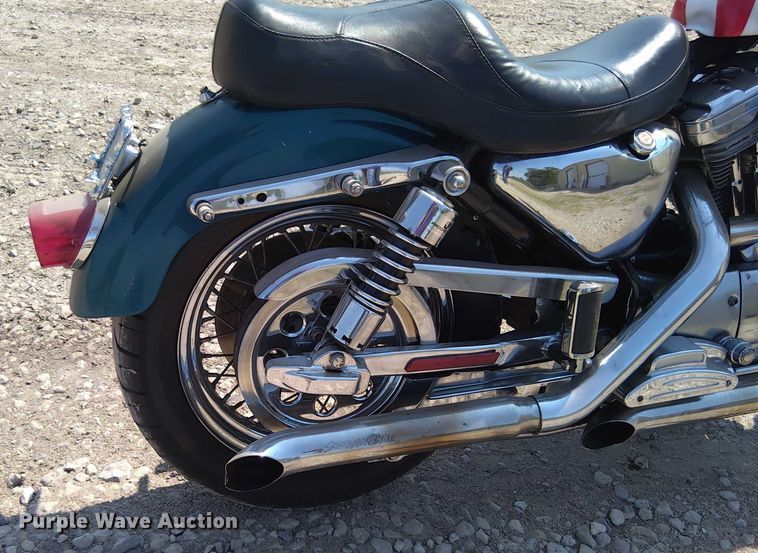 image for item EM8064 1995 Harley-Davidson Sportster XL883  motorcycle