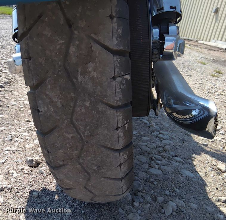 image for item EM8064 1995 Harley-Davidson Sportster XL883  motorcycle