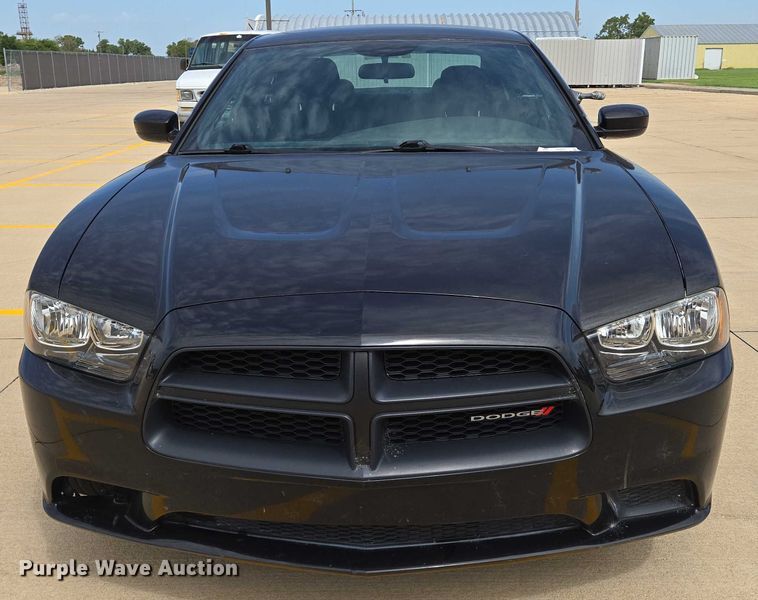 image for item EN8317 2014 Dodge Charger Police 