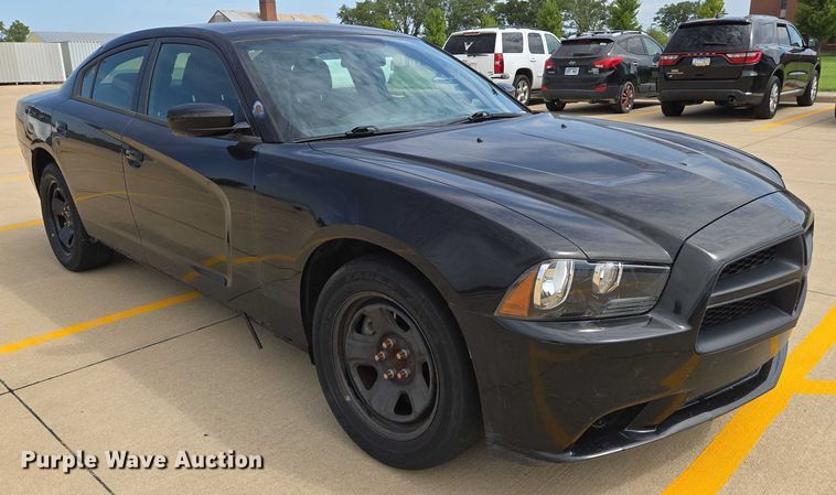 image for item EN8317 2014 Dodge Charger Police 