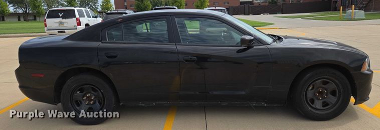 image for item EN8317 2014 Dodge Charger Police 