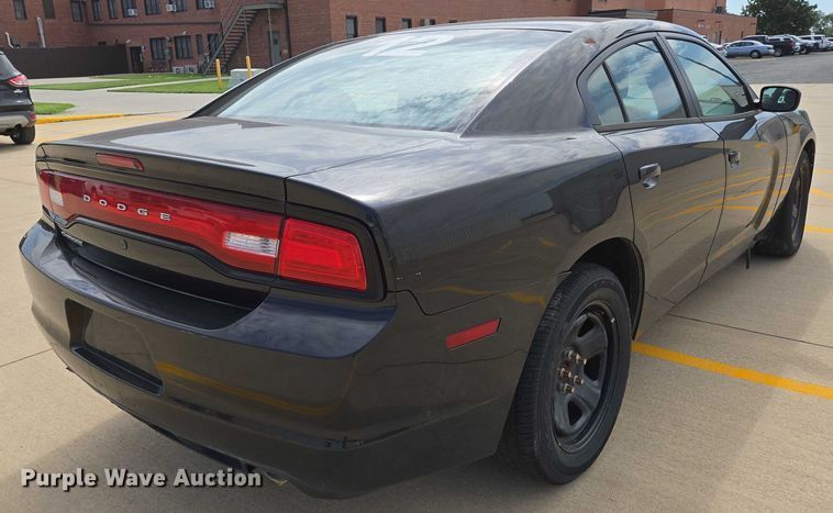 image for item EN8317 2014 Dodge Charger Police 