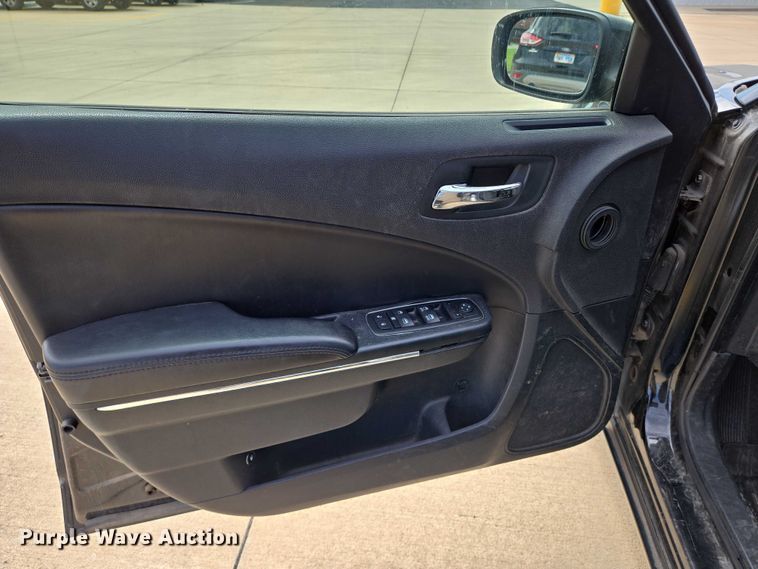 image for item EN8317 2014 Dodge Charger Police 