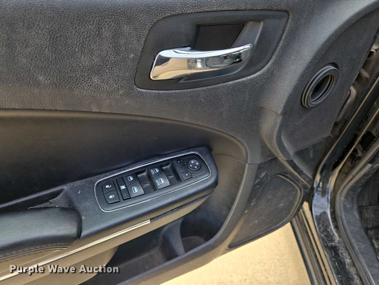 image for item EN8317 2014 Dodge Charger Police 