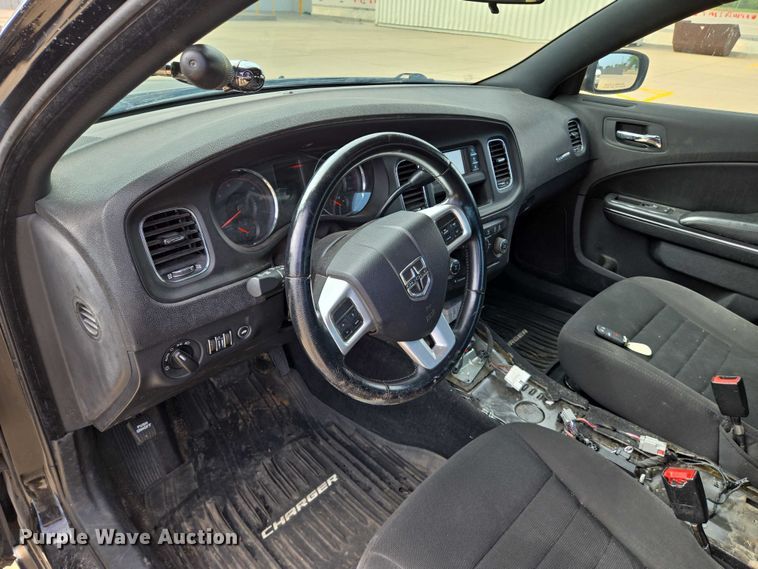 image for item EN8317 2014 Dodge Charger Police 