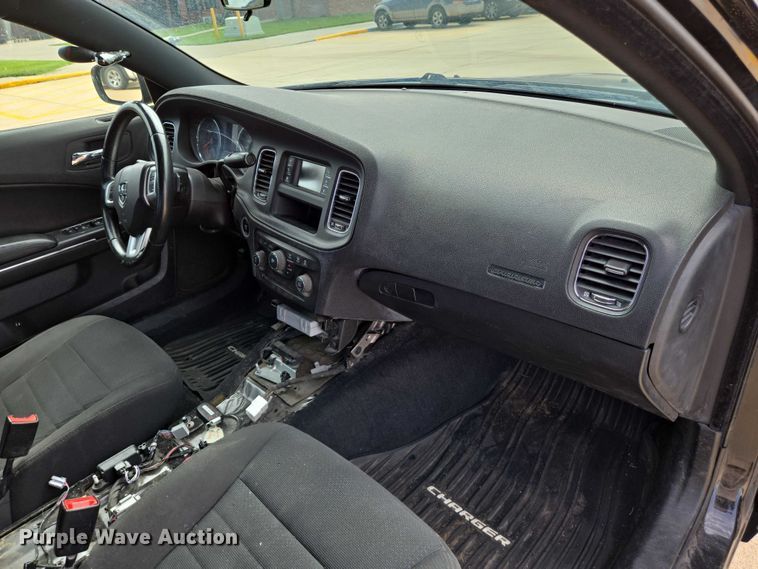 image for item EN8317 2014 Dodge Charger Police 