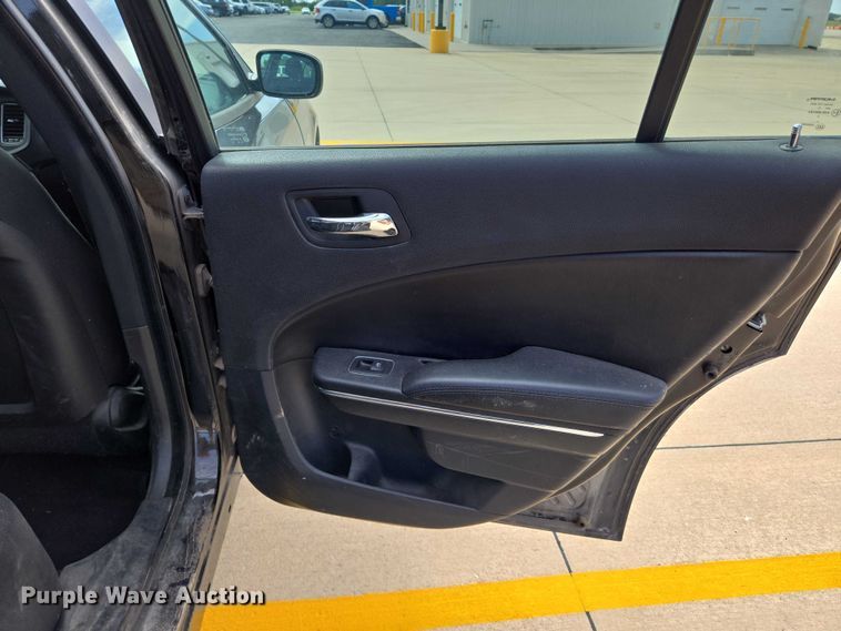 image for item EN8317 2014 Dodge Charger Police 