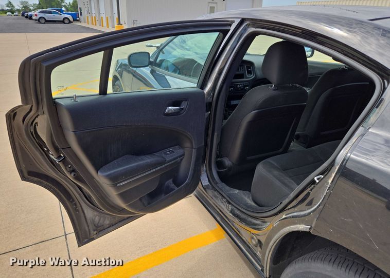 image for item EN8317 2014 Dodge Charger Police 