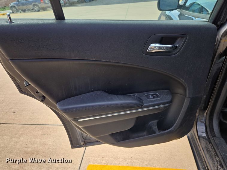 image for item EN8317 2014 Dodge Charger Police 