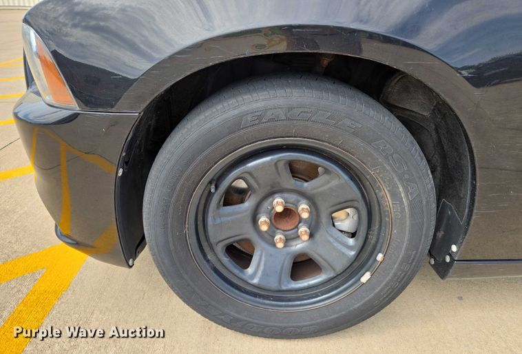 image for item EN8317 2014 Dodge Charger Police 