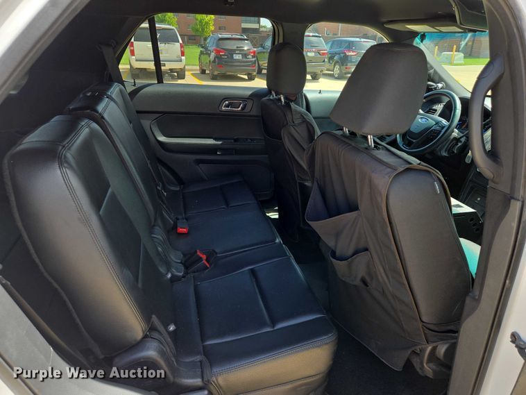 image for item EN8319 2017 Ford Explorer Police Interceptor SUV