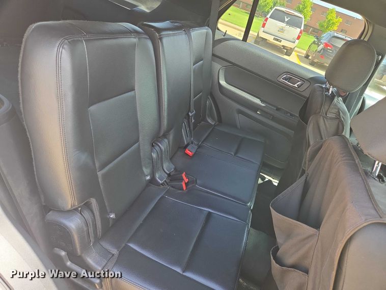 image for item EN8319 2017 Ford Explorer Police Interceptor SUV