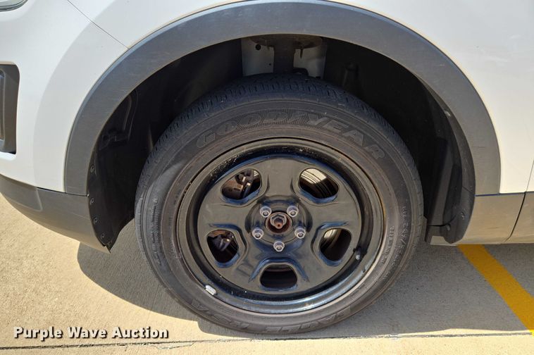 image for item EN8319 2017 Ford Explorer Police Interceptor SUV