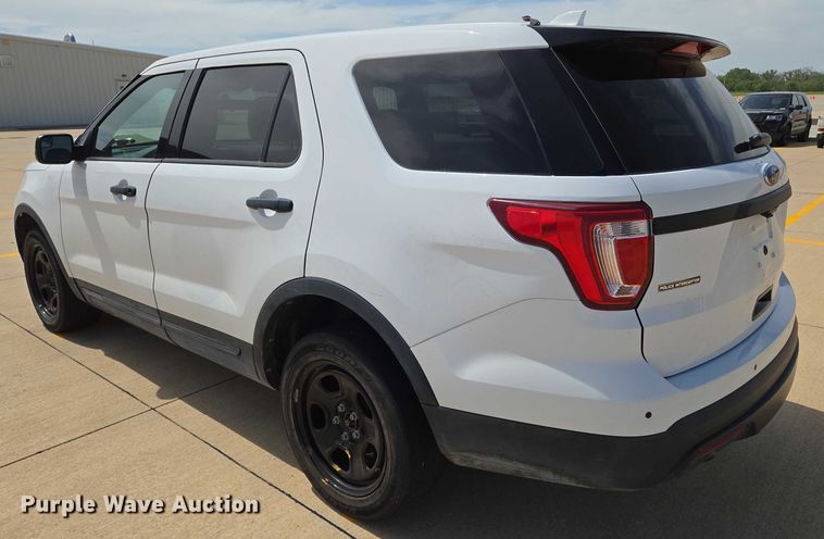 image for item EN8320 2017 Ford Explorer Police Interceptor SUV
