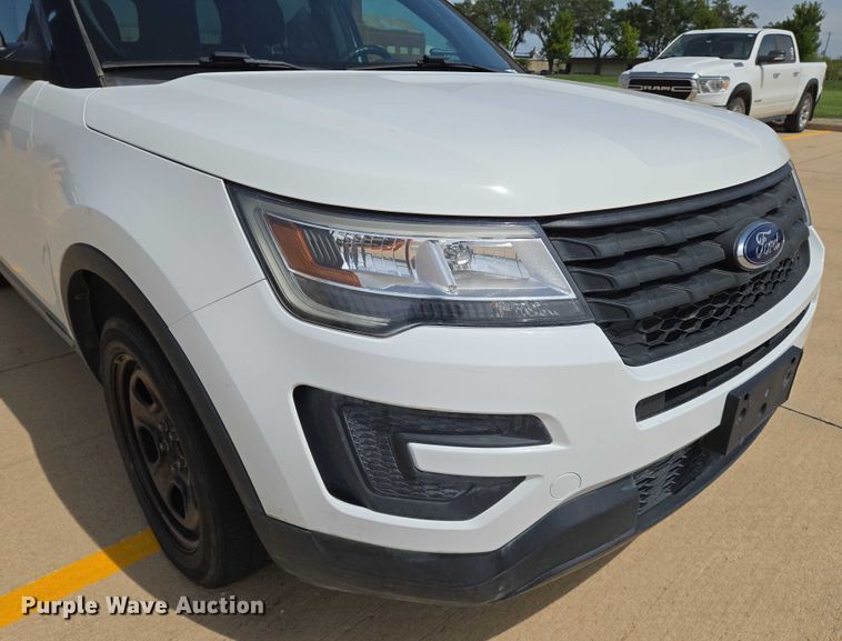 image for item EN8320 2017 Ford Explorer Police Interceptor SUV