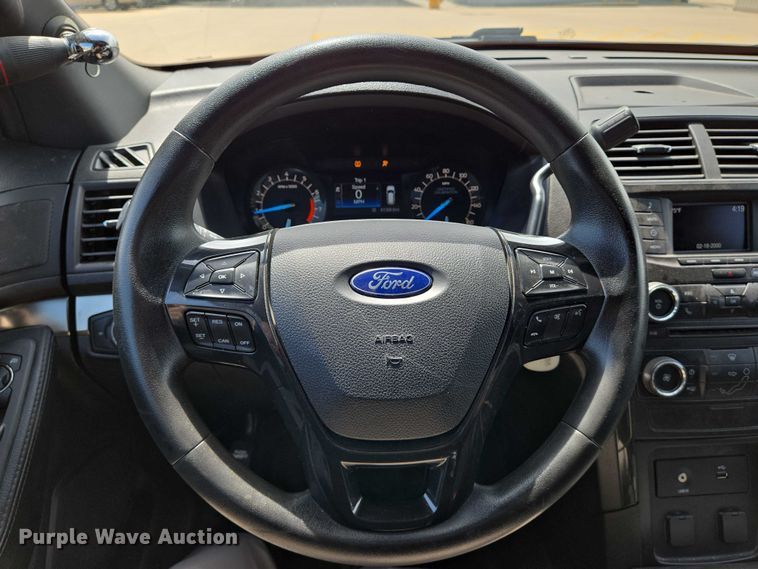 image for item EN8320 2017 Ford Explorer Police Interceptor SUV