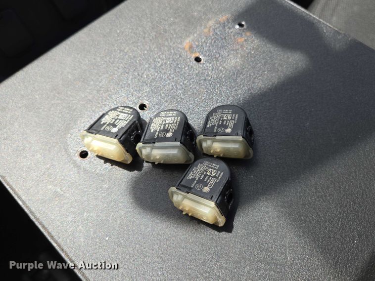 image for item EN8320 2017 Ford Explorer Police Interceptor SUV