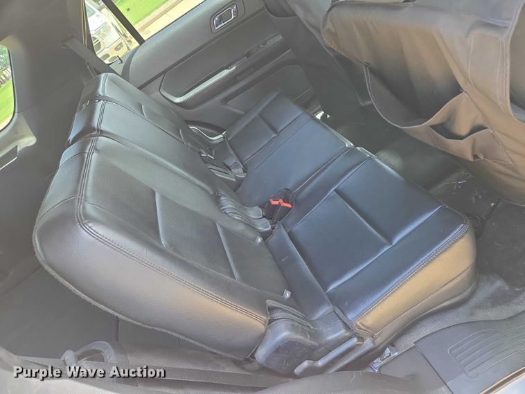 image for item EN8320 2017 Ford Explorer Police Interceptor SUV