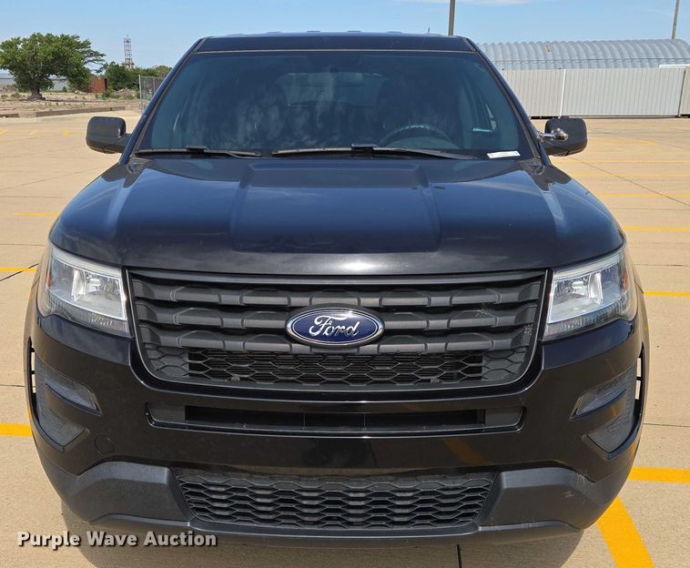 image for item EN8321 2017 Ford Explorer Police Interceptor SUV