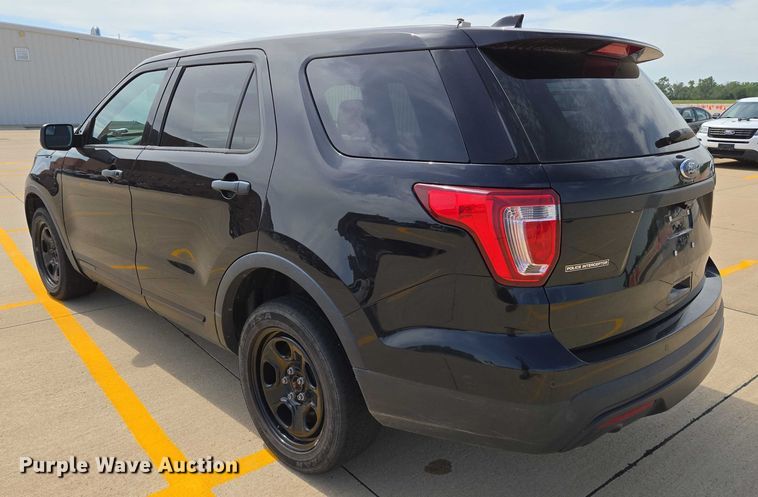 image for item EN8321 2017 Ford Explorer Police Interceptor SUV