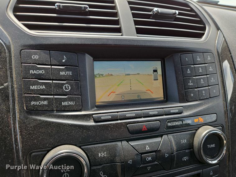 image for item EN8321 2017 Ford Explorer Police Interceptor SUV