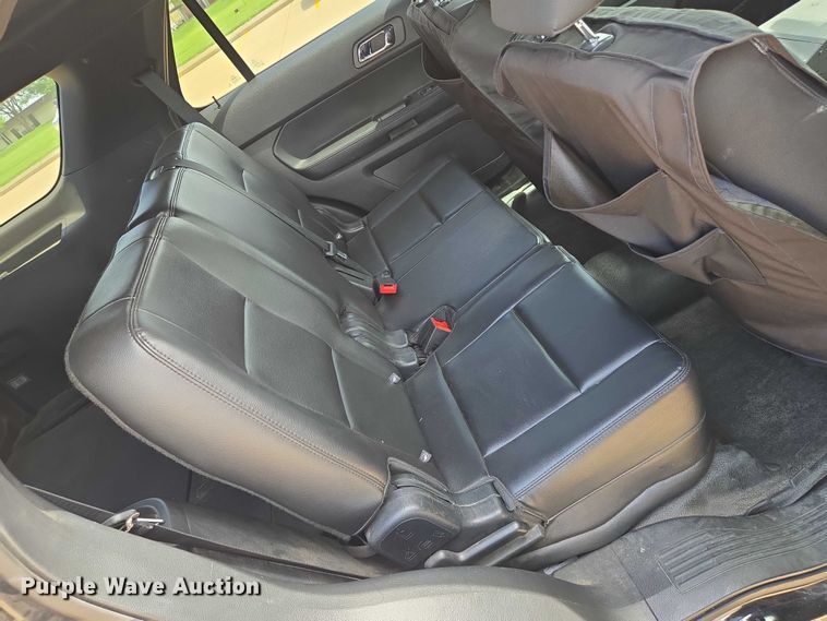 image for item EN8321 2017 Ford Explorer Police Interceptor SUV