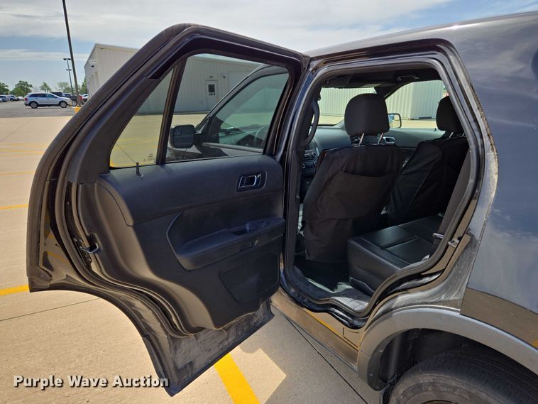 image for item EN8321 2017 Ford Explorer Police Interceptor SUV