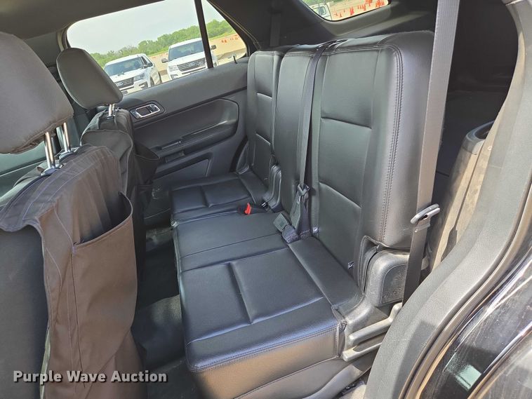 image for item EN8321 2017 Ford Explorer Police Interceptor SUV