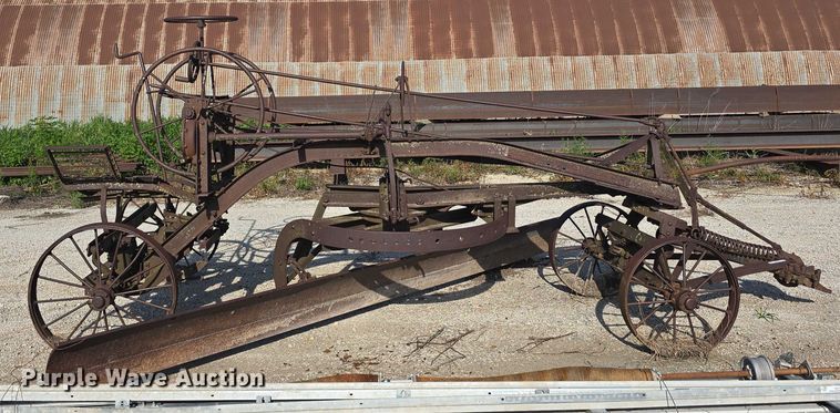 image for item EO1557 Adams Leaning Wheel Grader No 8 pull type grader
