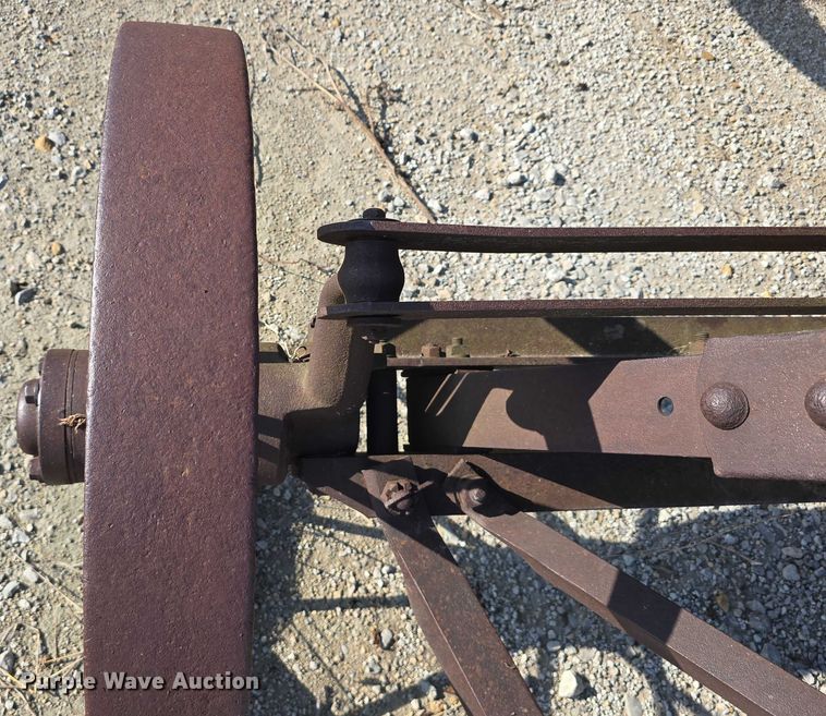 image for item EO1557 Adams Leaning Wheel Grader No 8 pull type grader