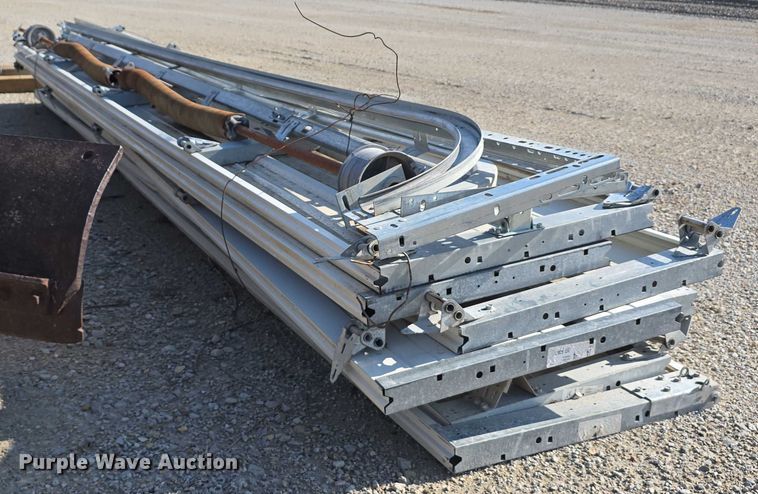 image for item EO1558 14' W garage door