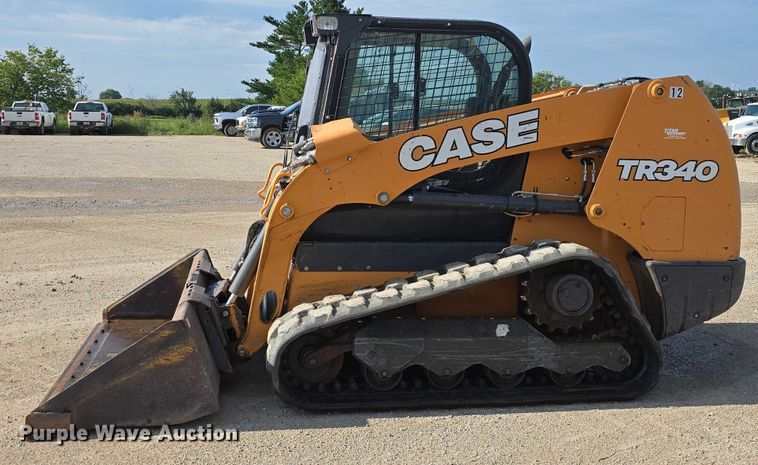 image for item EO1559 2019 Case TR340 tracked skid steer loader