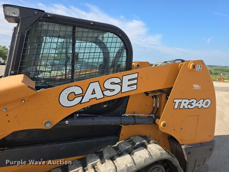 image for item EO1559 2019 Case TR340 tracked skid steer loader