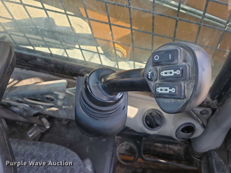 image for item EO1559 2019 Case TR340 tracked skid steer loader