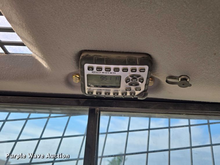 image for item EO1559 2019 Case TR340 tracked skid steer loader