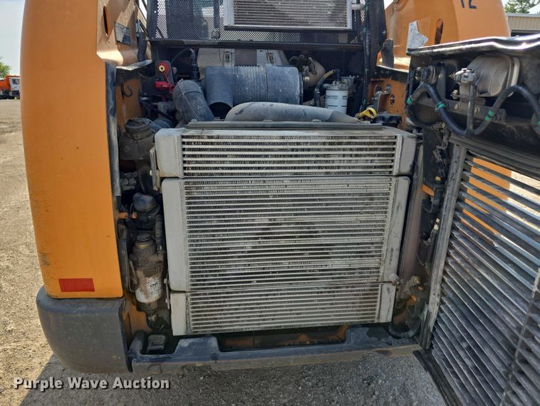 image for item EO1559 2019 Case TR340 tracked skid steer loader