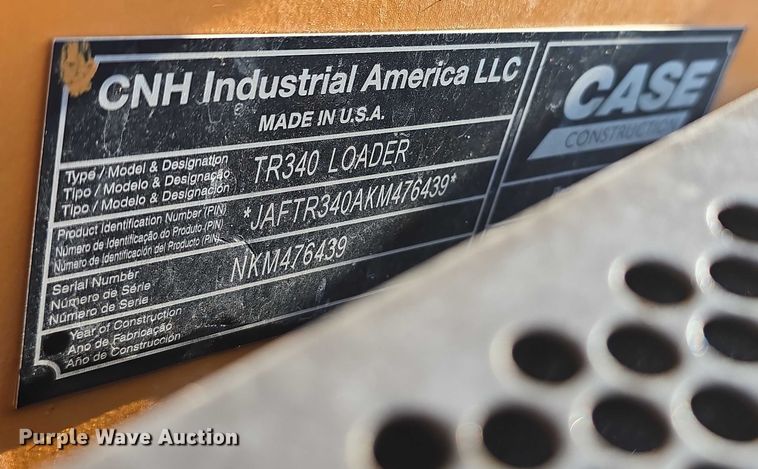 image for item EO1559 2019 Case TR340 tracked skid steer loader