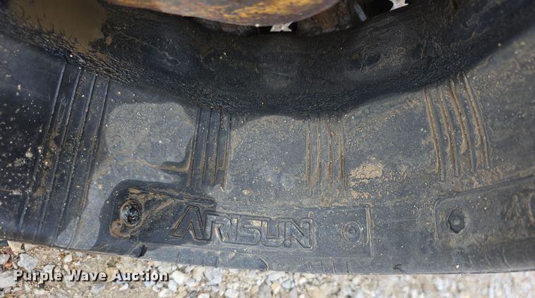 image for item EO1560 2020 Case TR310B tracked skid steer loader