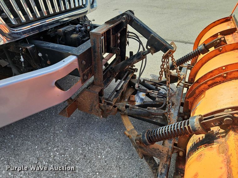 image for item EO4634 2013 International WorkStar 7400 dump truck