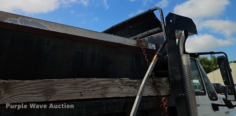 image for item EO4634 2013 International WorkStar 7400 dump truck