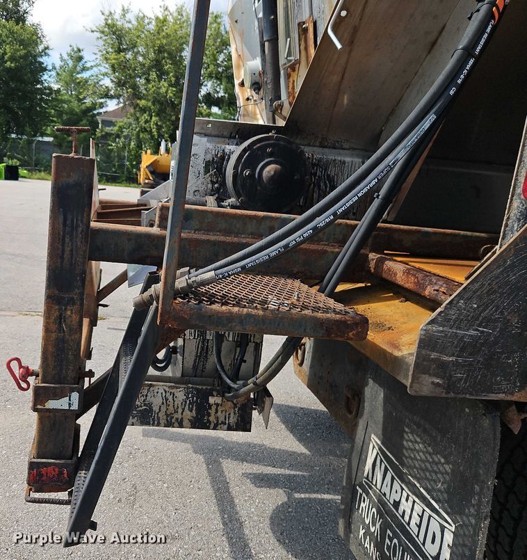 image for item EO4634 2013 International WorkStar 7400 dump truck