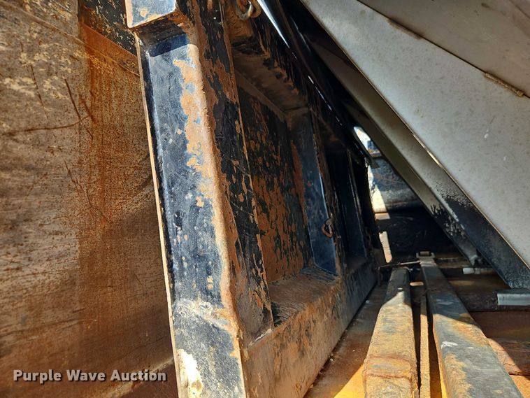 image for item EO4634 2013 International WorkStar 7400 dump truck