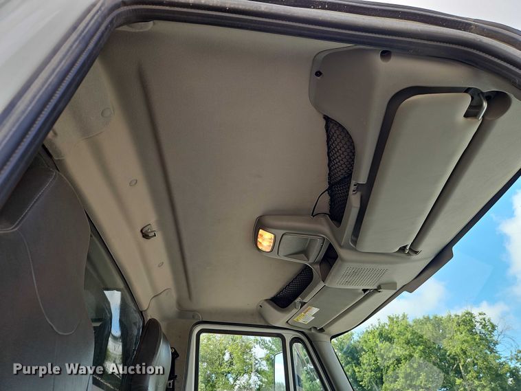 image for item EO4634 2013 International WorkStar 7400 dump truck