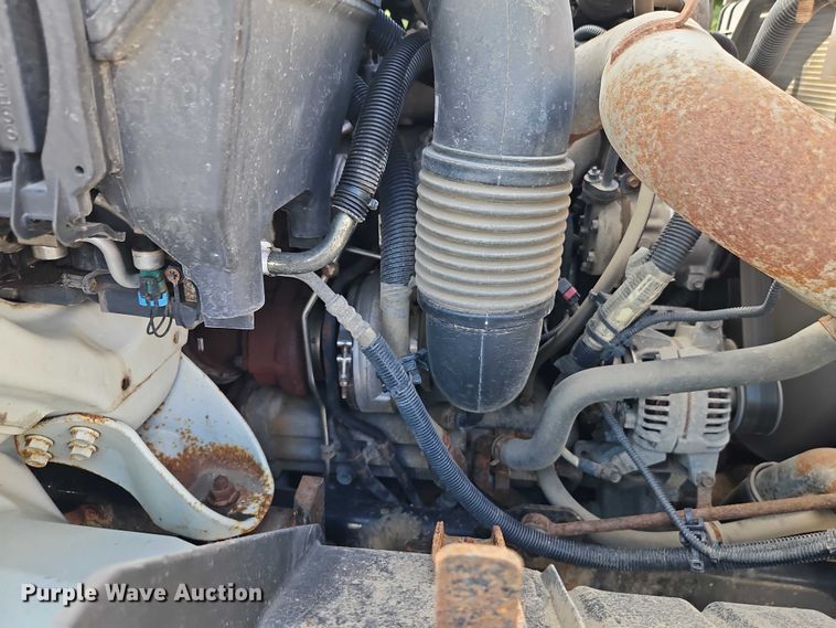 image for item EO4634 2013 International WorkStar 7400 dump truck