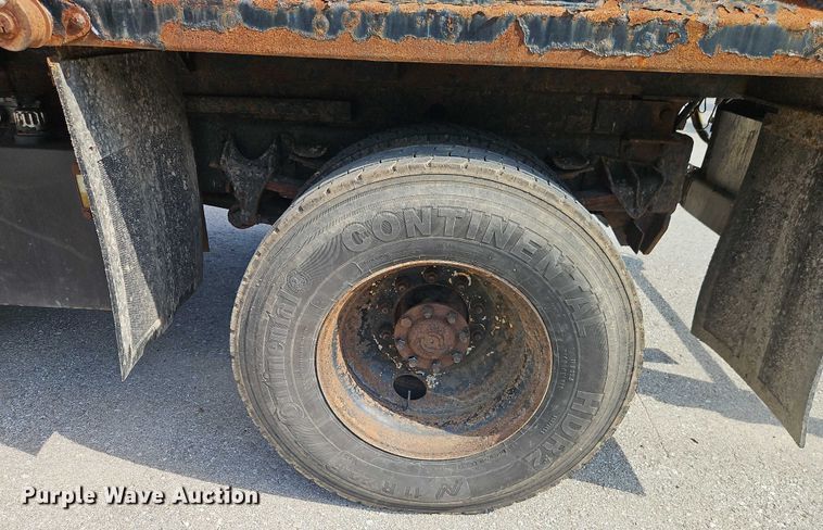 image for item EO4634 2013 International WorkStar 7400 dump truck