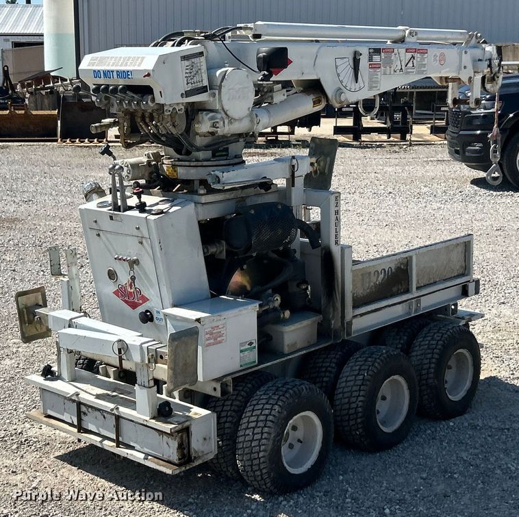 image for item ET3011 2002 S.D.P Manufacturing EZ Hauler 2500 mini digger derrick