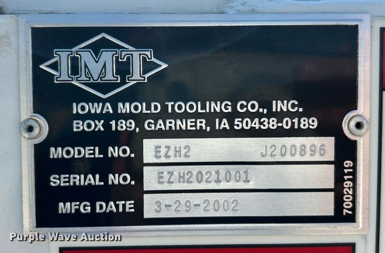 image for item ET3011 2002 S.D.P Manufacturing EZ Hauler 2500 mini digger derrick