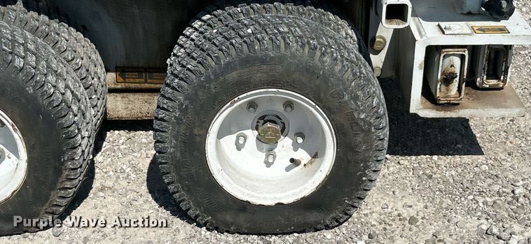 image for item ET3011 2002 S.D.P Manufacturing EZ Hauler 2500 mini digger derrick