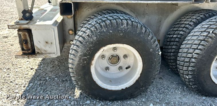 image for item ET3011 2002 S.D.P Manufacturing EZ Hauler 2500 mini digger derrick